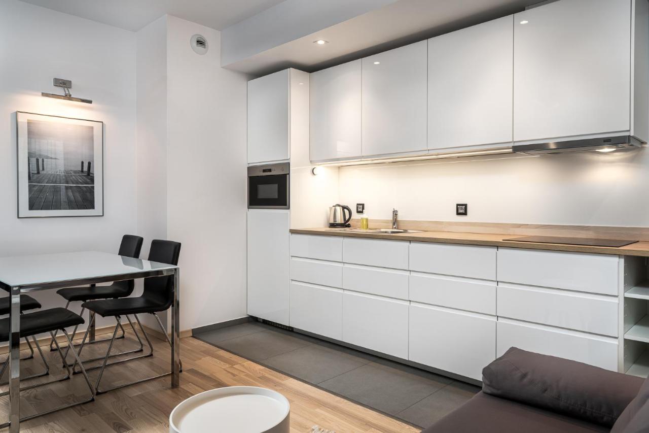 Rentplanet - Apartamenty Atal Tower Breslávia Exterior foto